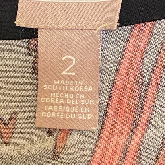 CHICO'S  Black Red Printed Top Shirt Tunic Size Large Longer In Back - Picture 8 of 8